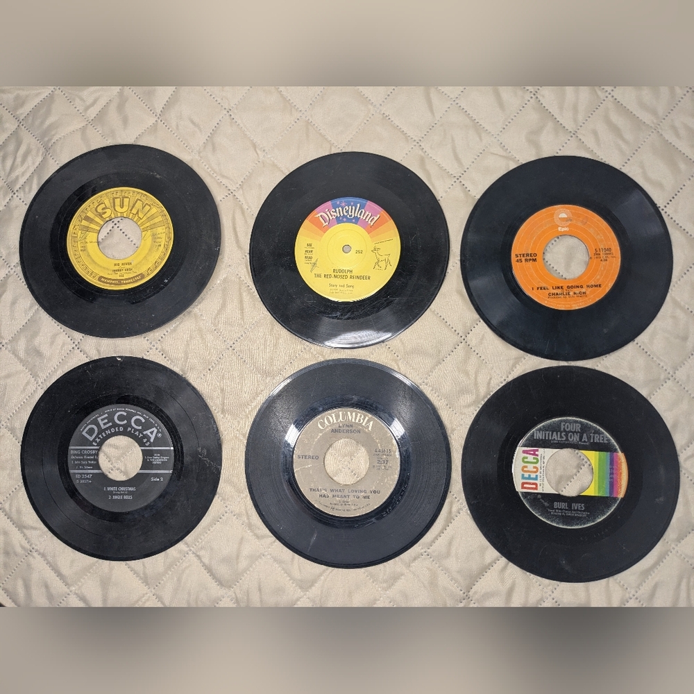 Vintage 45 RPM Vinyl Record Collection- Christmas & Pop Hits AS IS for display